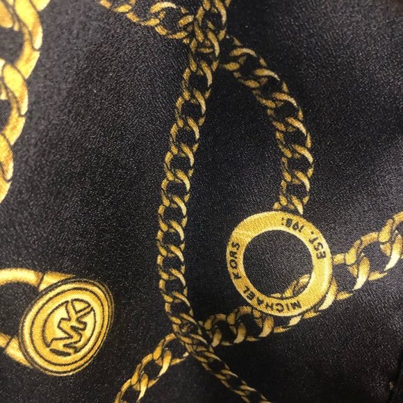 Michael Kors button down chain print top size 8 - Picture 4 of 4